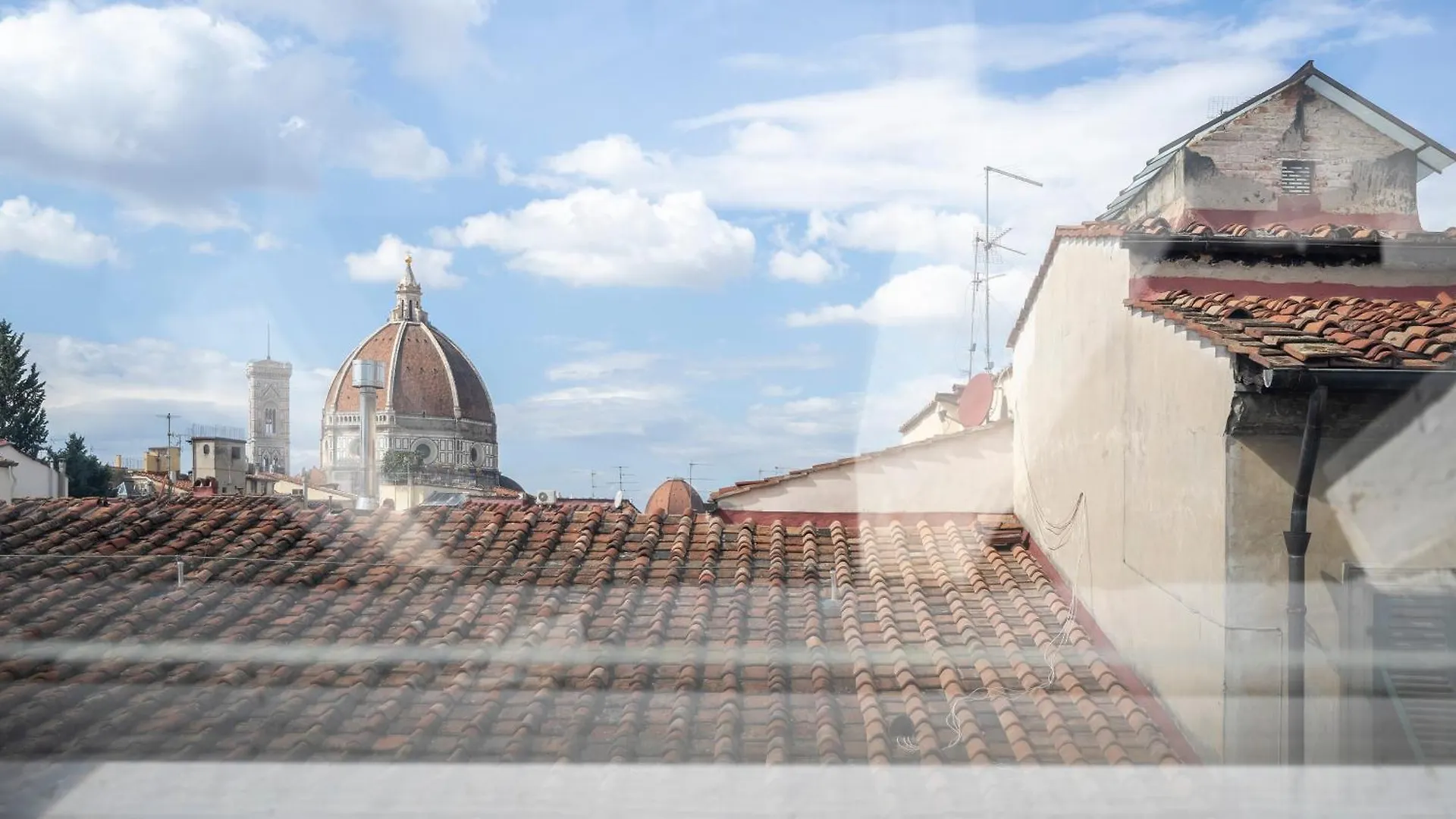 Duomo View And Hammam Apartment Florence